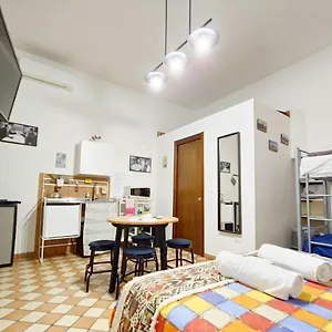 https://salotto-borbonico-apt.hotels-amalfi.com